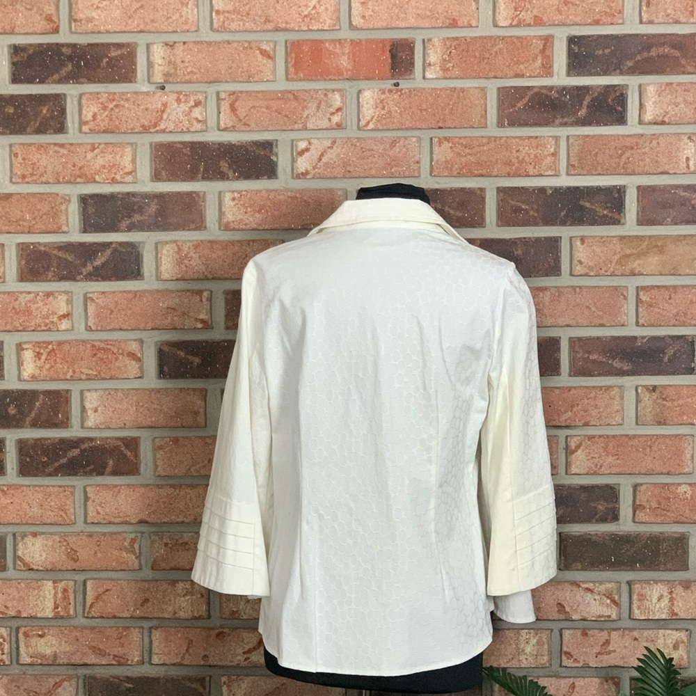 Penta Jacket - Picture 3 of 5
